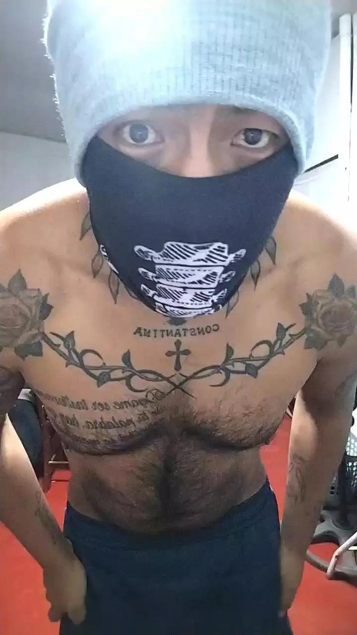 CRICRIONFIRE2 on Cam4 