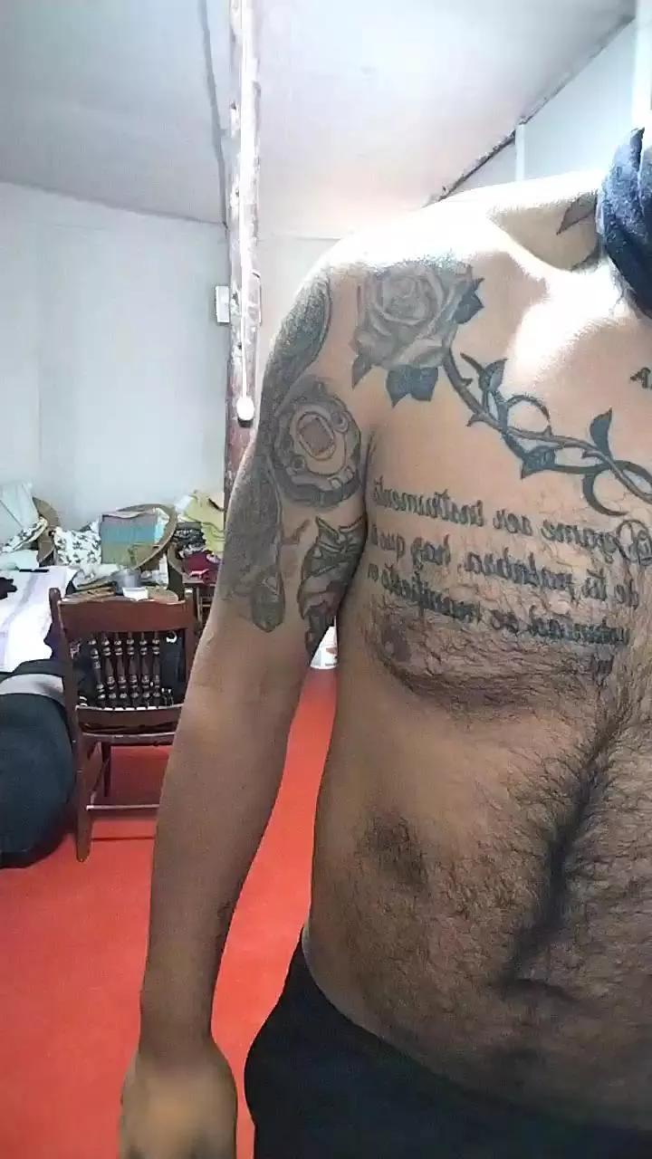 CRICRIONFIRE2 on Cam4 