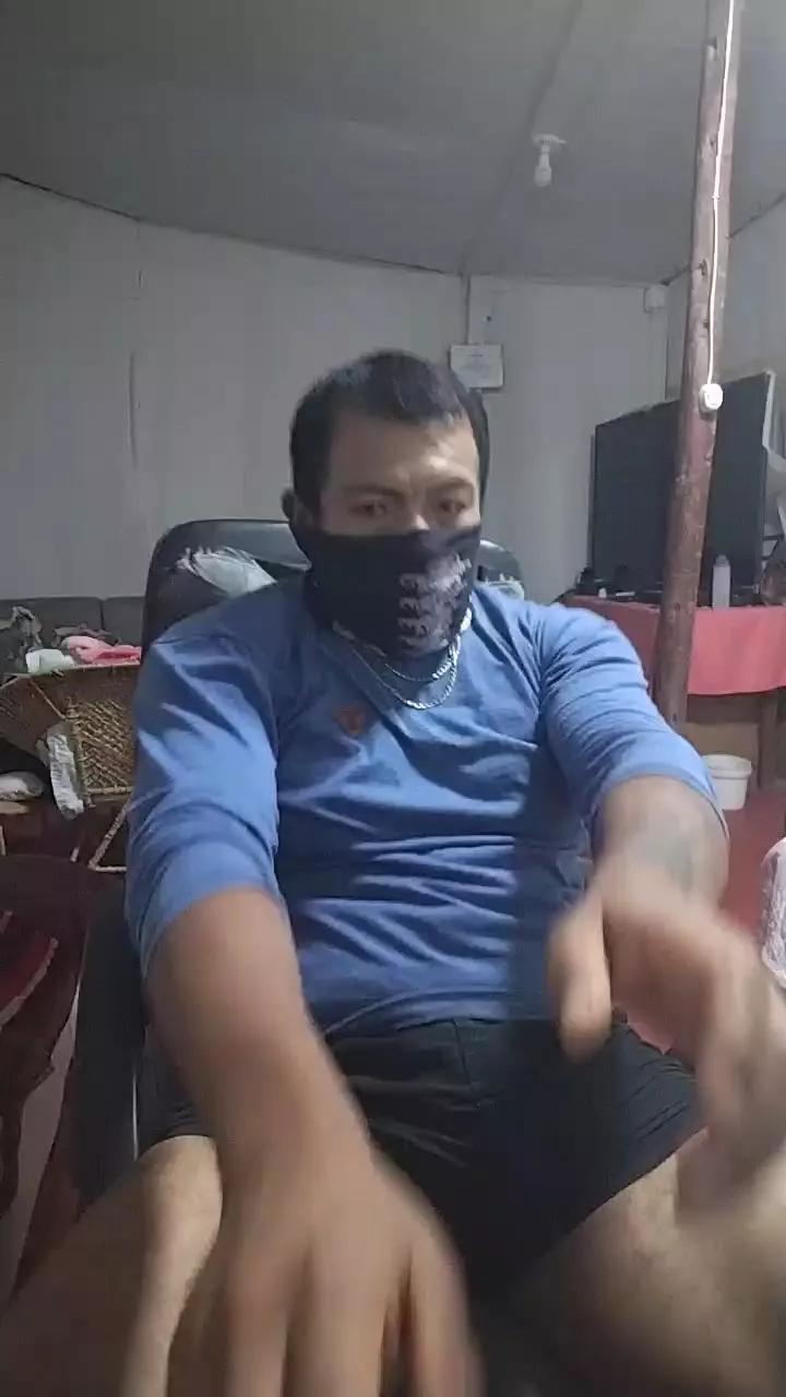 CRICRIONFIRE2 on Cam4 