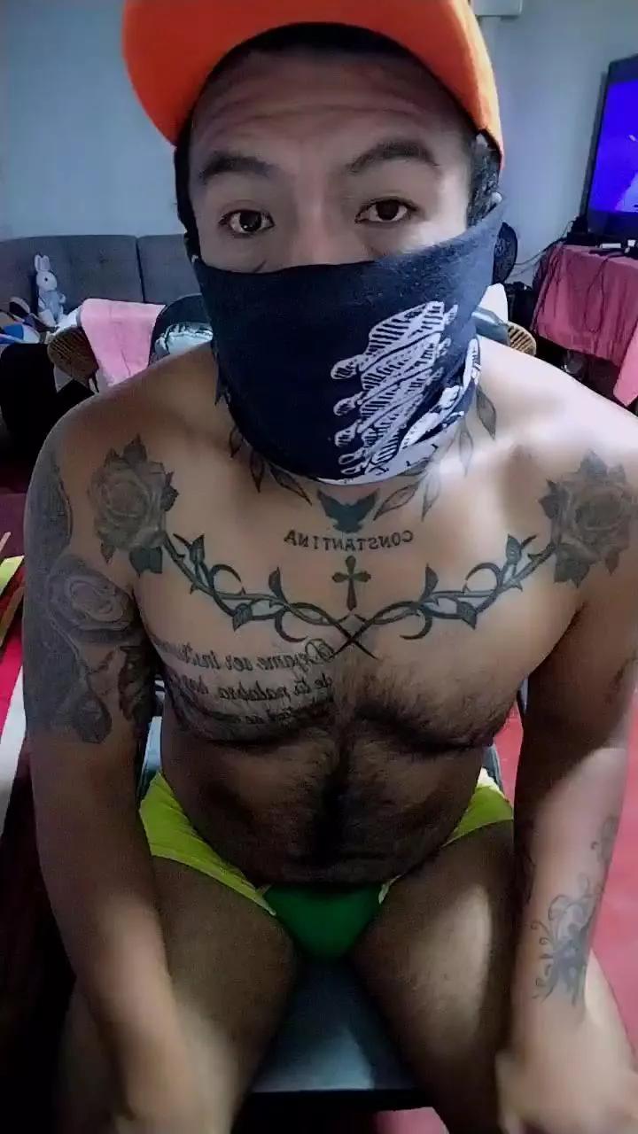 CRICRIONFIRE2 on Cam4 