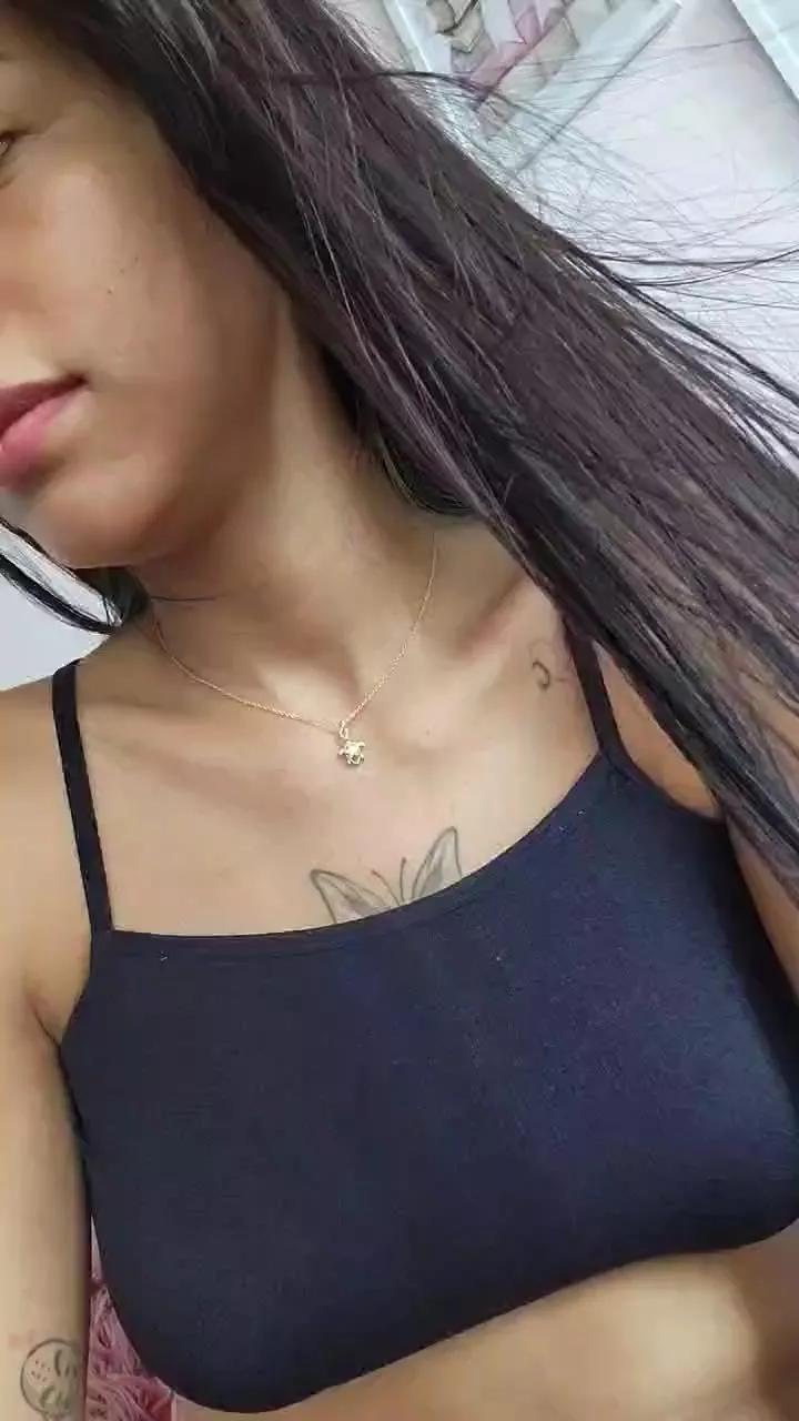cute_plop on Cam4 