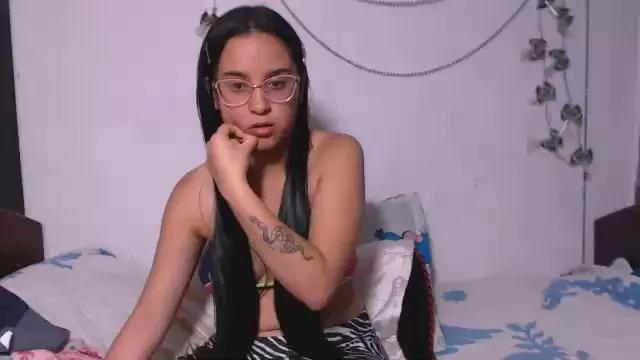 danaiisabella on Cam4 