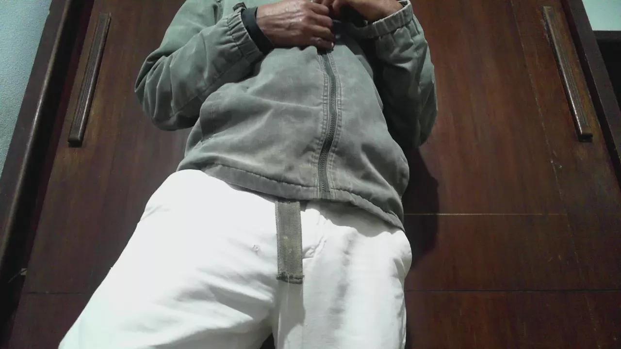 daniel3525 on Cam4 