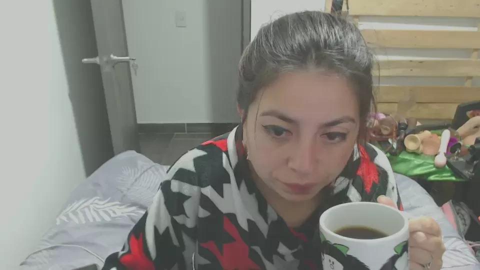 Danna_zv on Cam4 