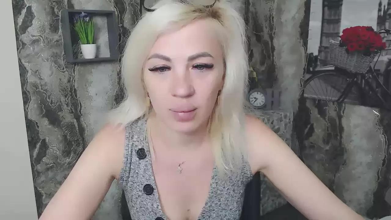 DaraDex_ on Cam4 