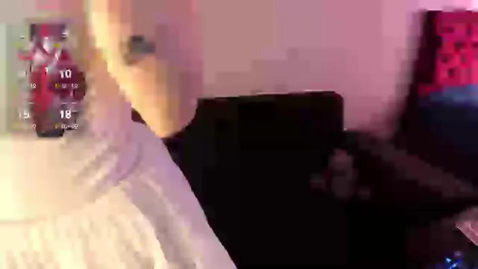 Offline DarkDollX on Cam4