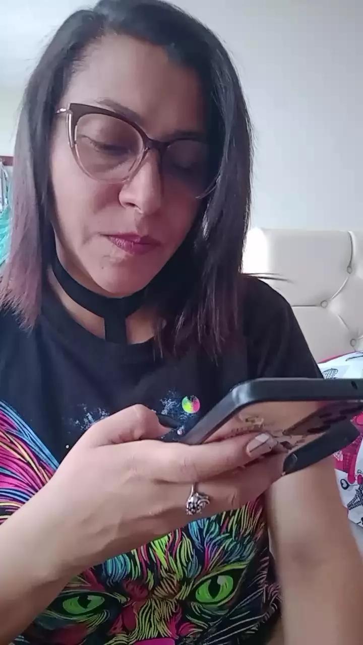 Dayann_Foxsr on Cam4 