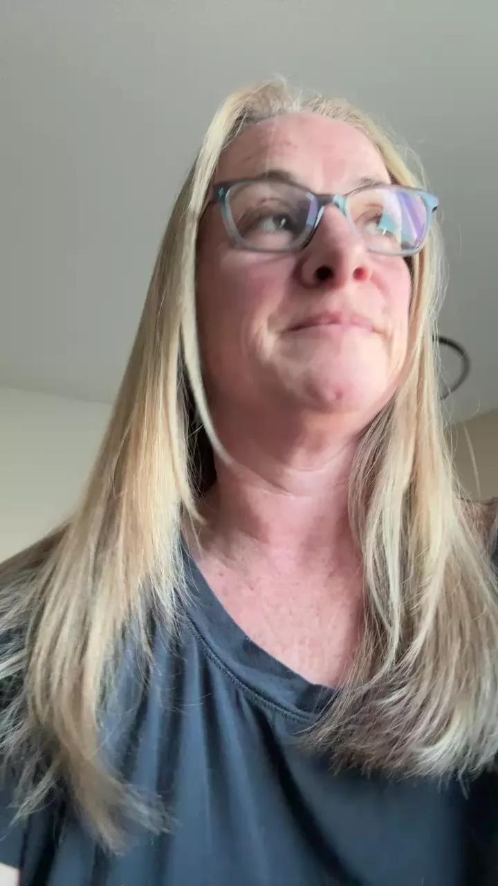 DDD_frenchlove on Cam4 