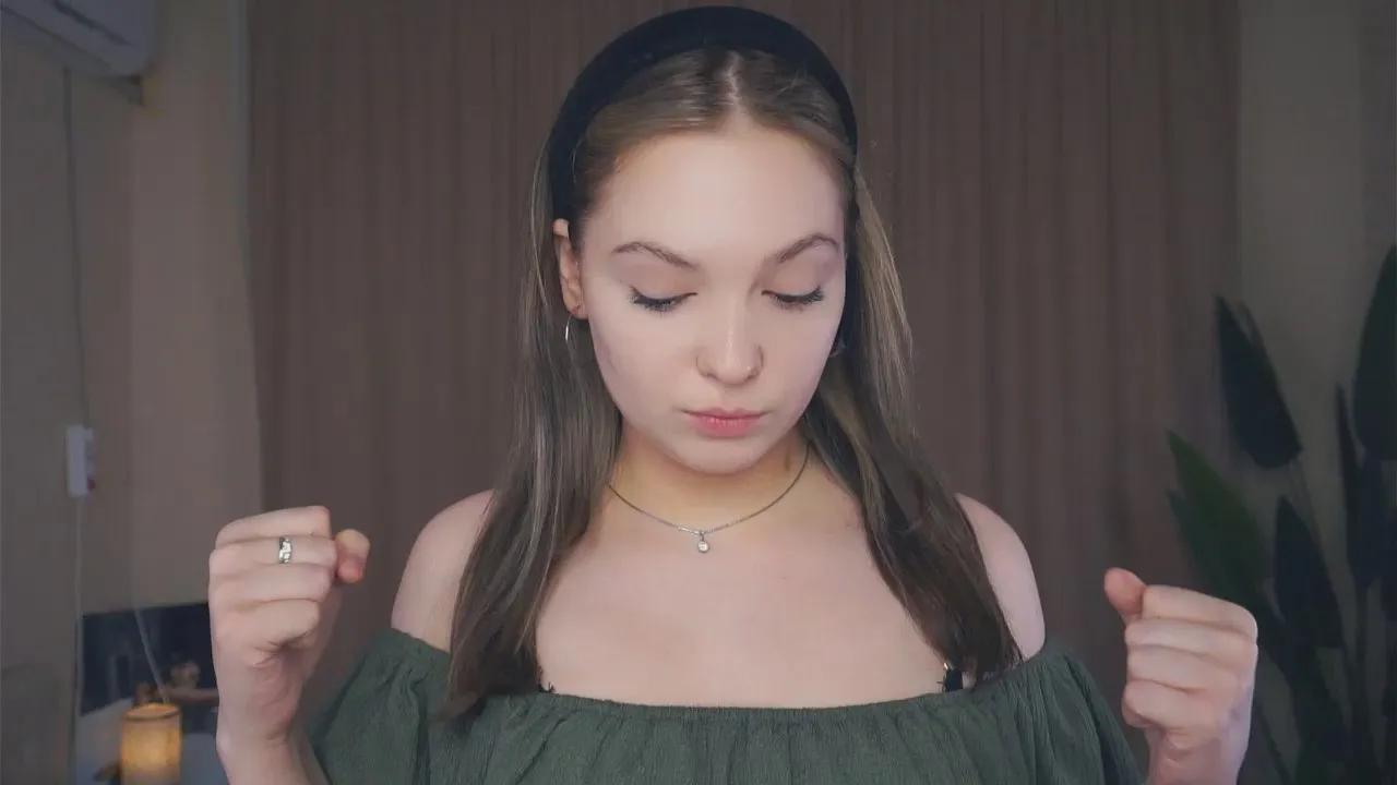 Offline DebraWehe on Cam4