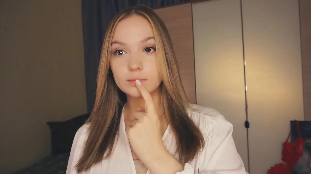 Offline DebraWehe on Cam4