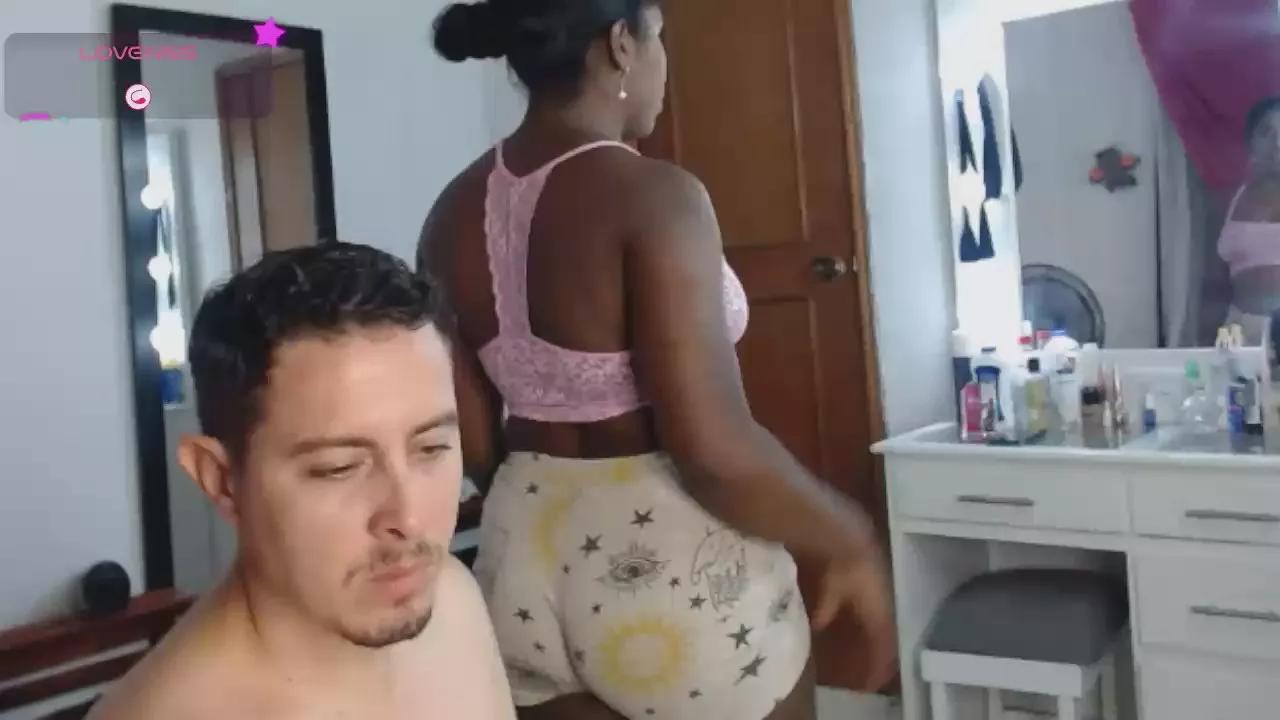 deepcouple07 on Cam4 