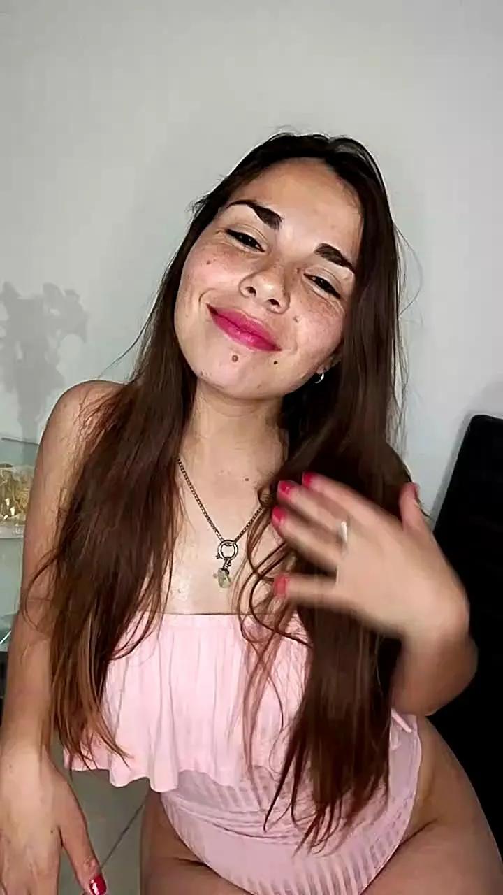 Desiree025