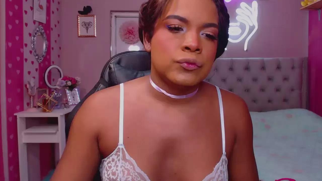 divinetransx on Cam4 