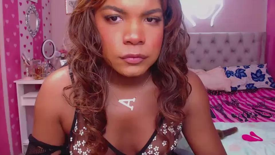 divinetransx on Cam4 