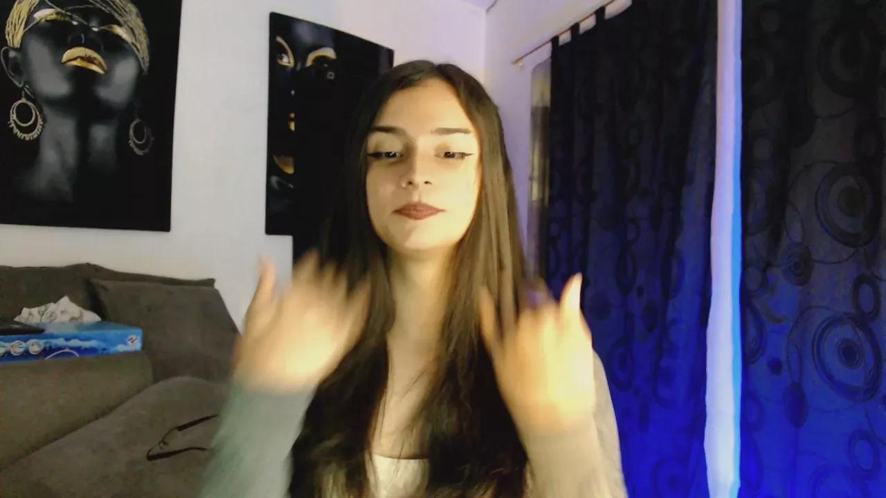 DolleHavior_ on Cam4 