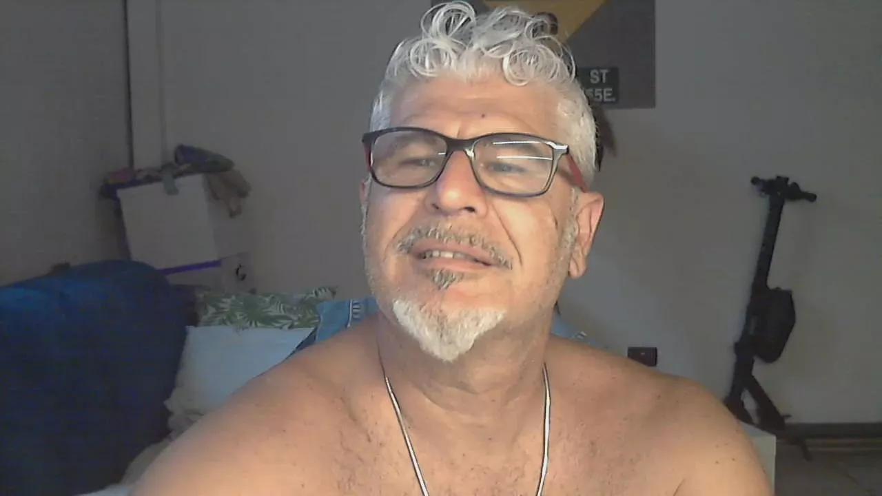 donopiacere on Cam4 