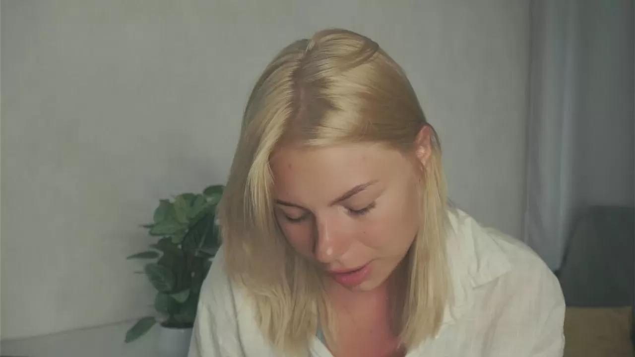EdithHeathman on Cam4 