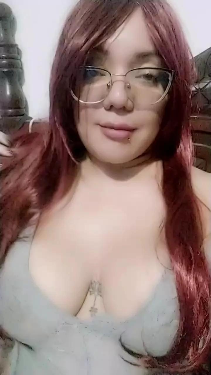 Elenitavuela on Cam4 