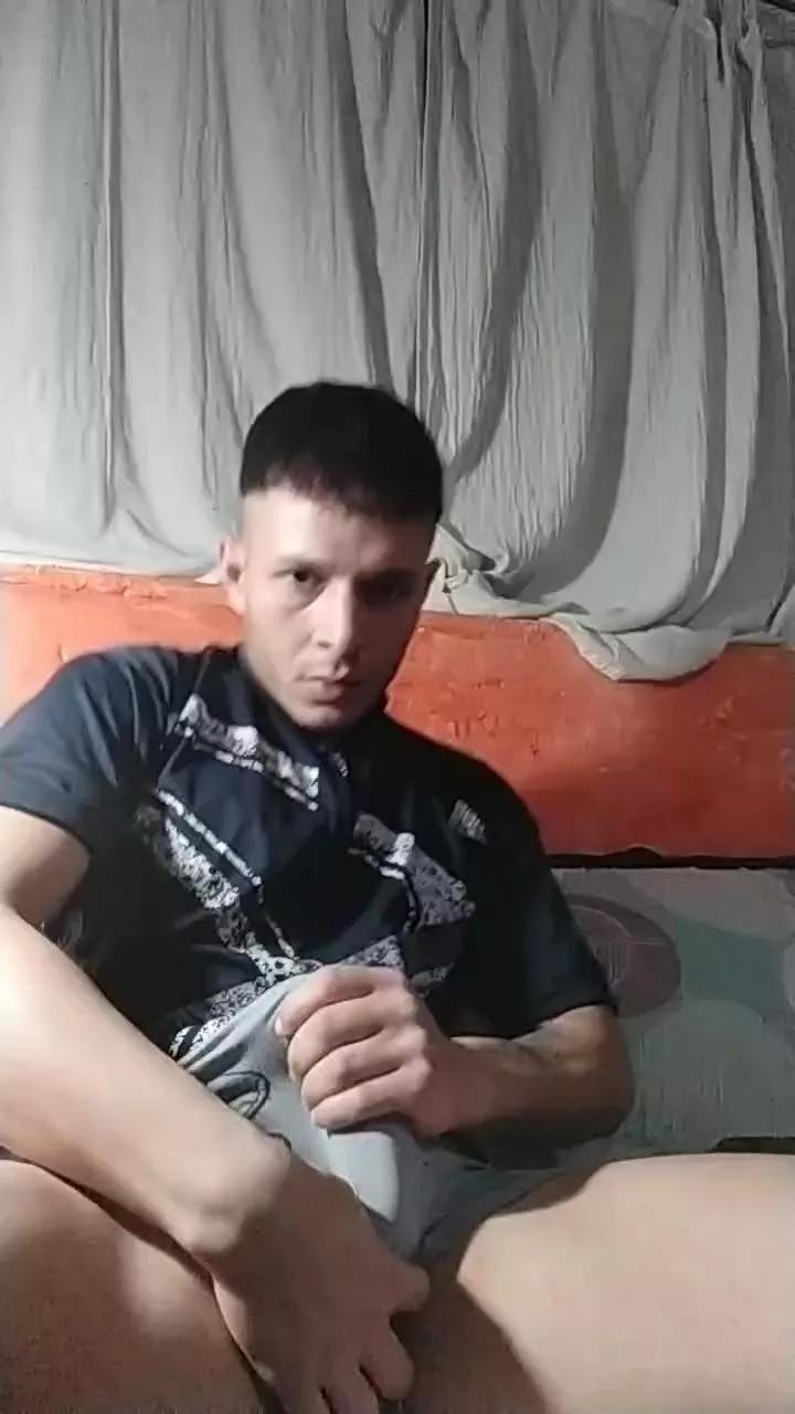 Emaa21c on Cam4 