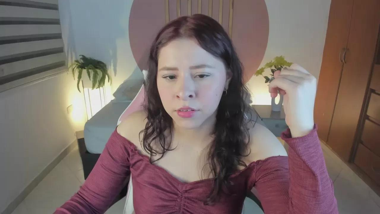 emma_fhox on Cam4 