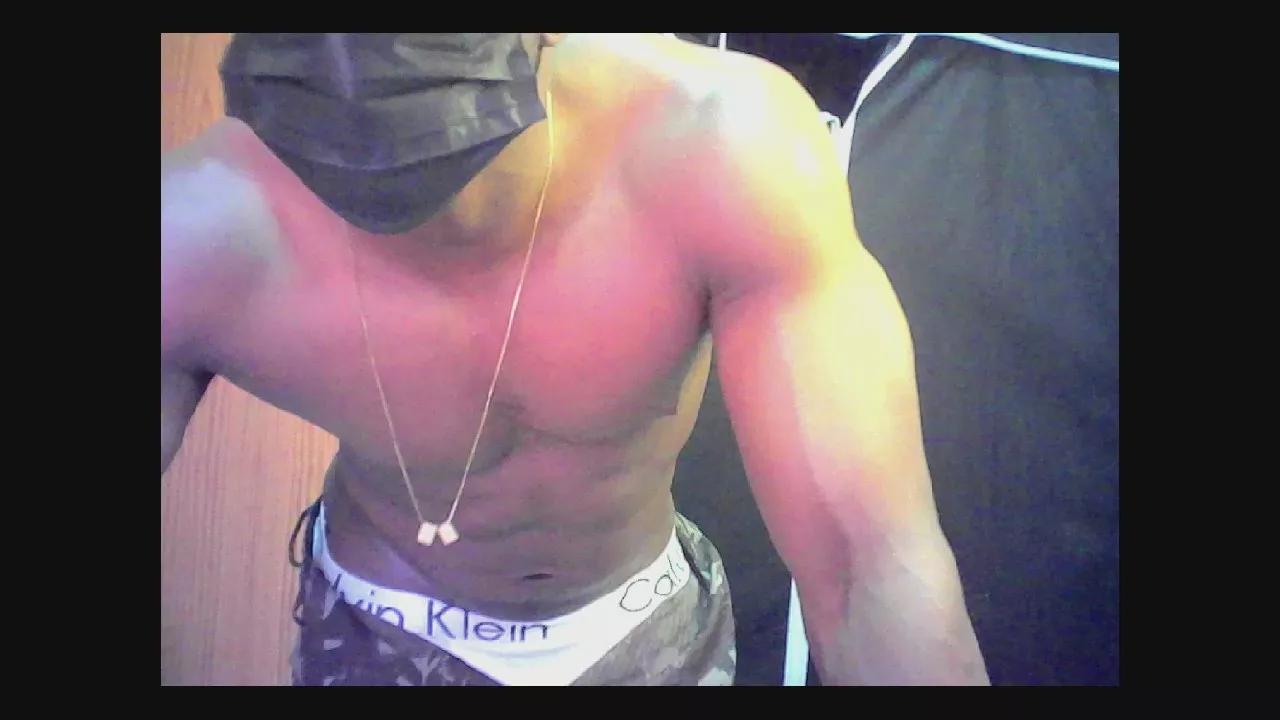Offline EnzoNovinho on Cam4