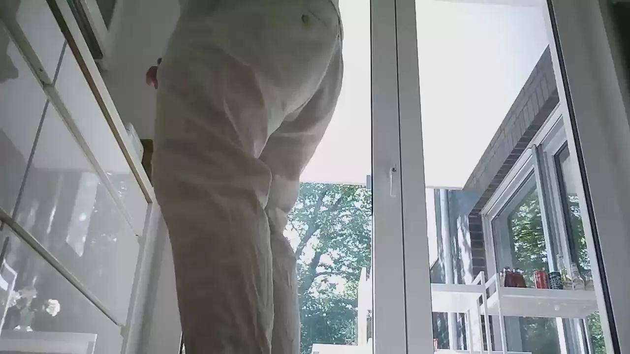 erleichtbi on Cam4 