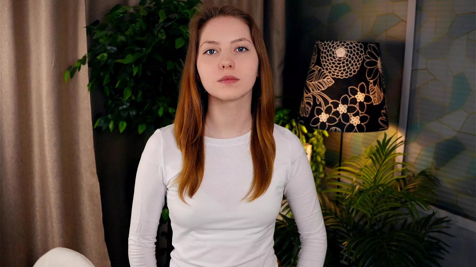 ErlineEggett on Cam4 