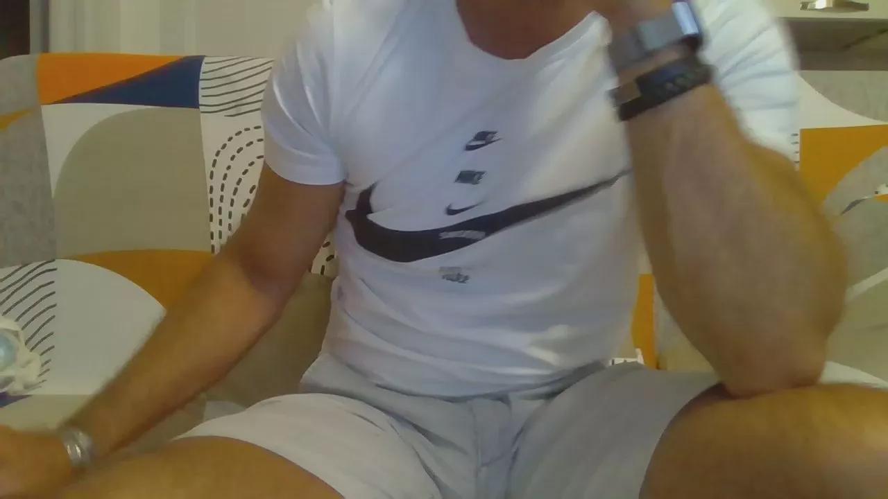 eros1981hot1 on Cam4 