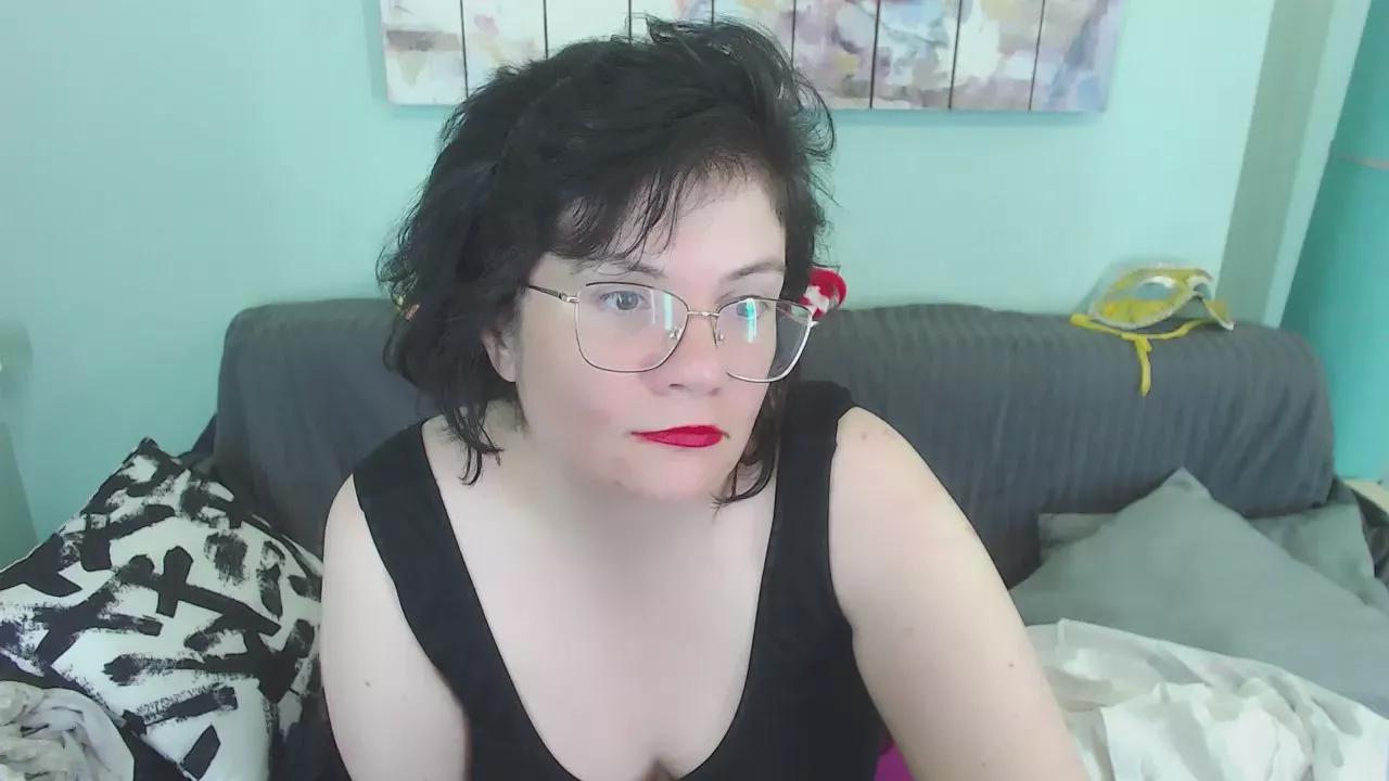 Everlie on Cam4 
