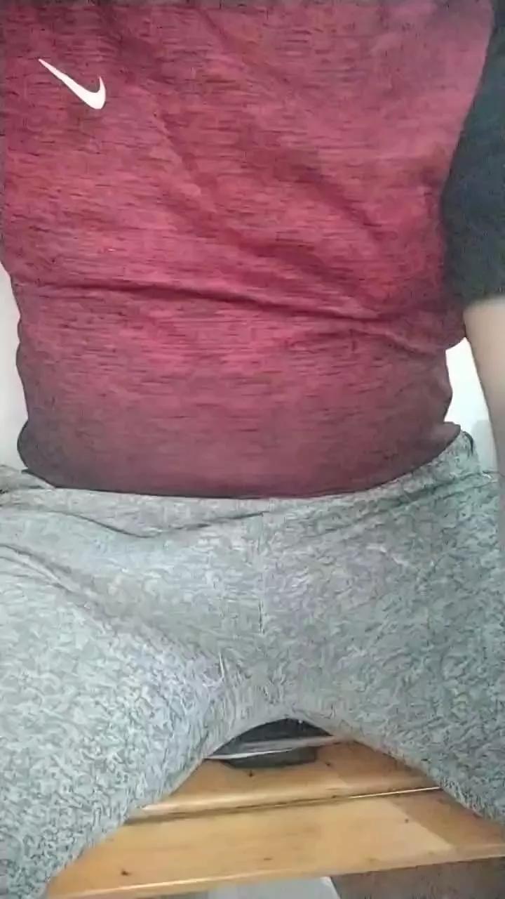 feeh69hot on Cam4 