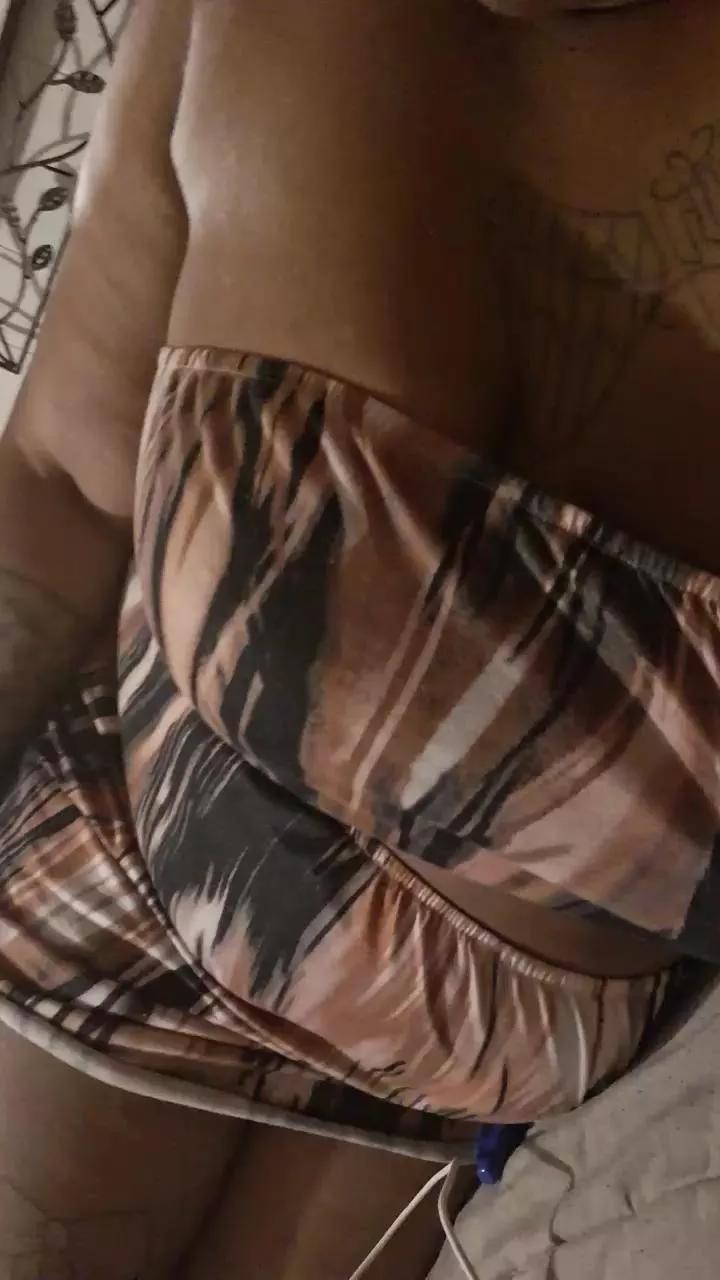 Foogiannaa on Cam4 