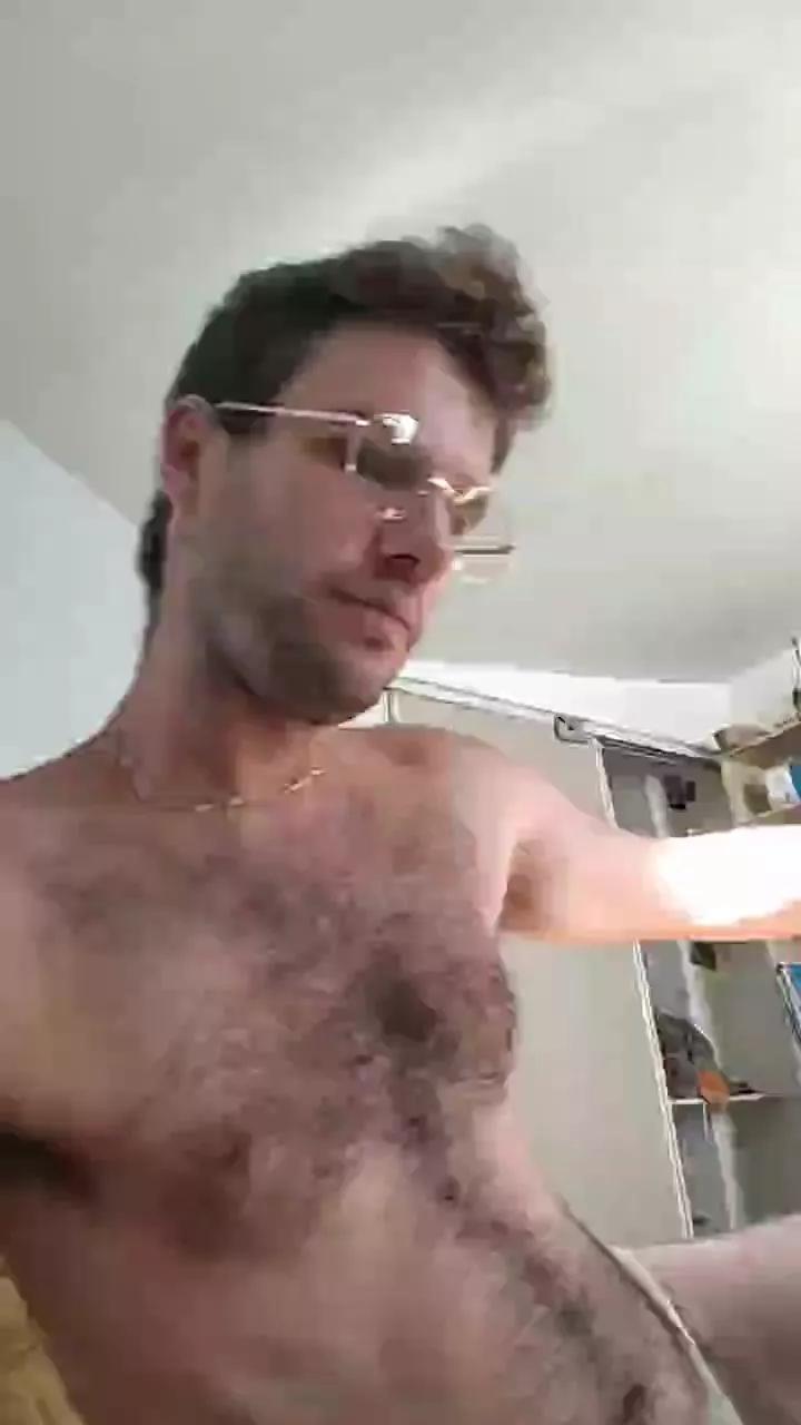 frenchyhothairy on Cam4 
