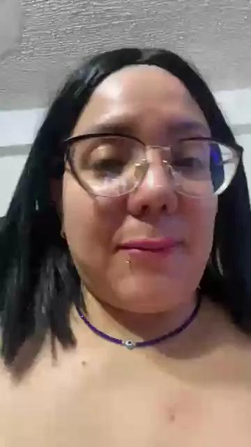 Offline Gatavuela on Cam4