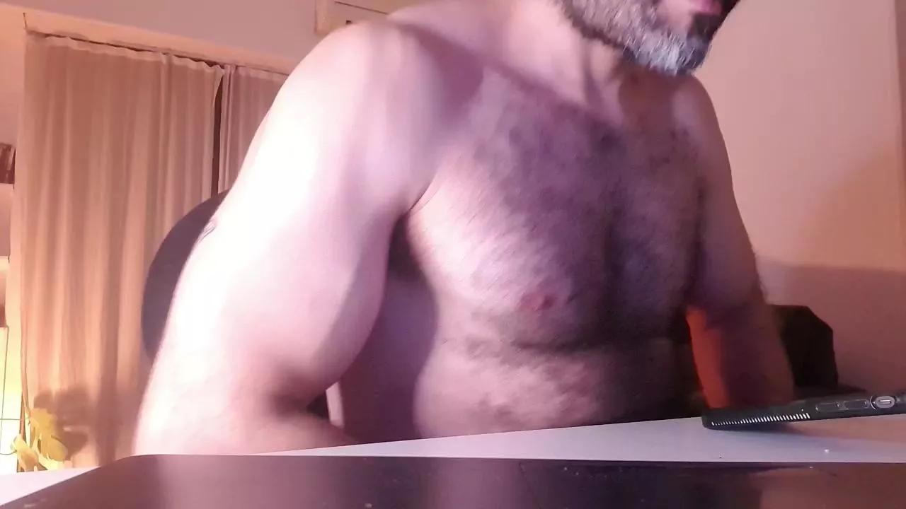 gaymuscle_ on Cam4 