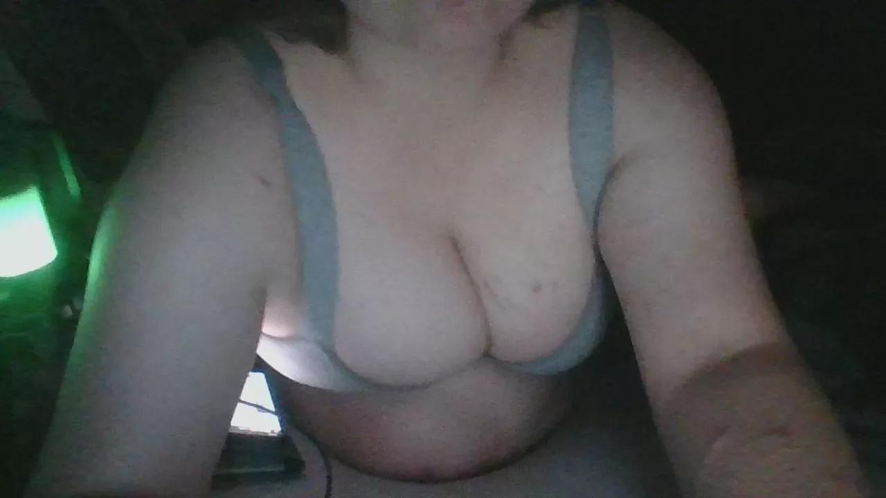 Geilnijntje on Cam4 