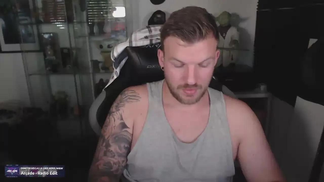 German_Prince on Cam4