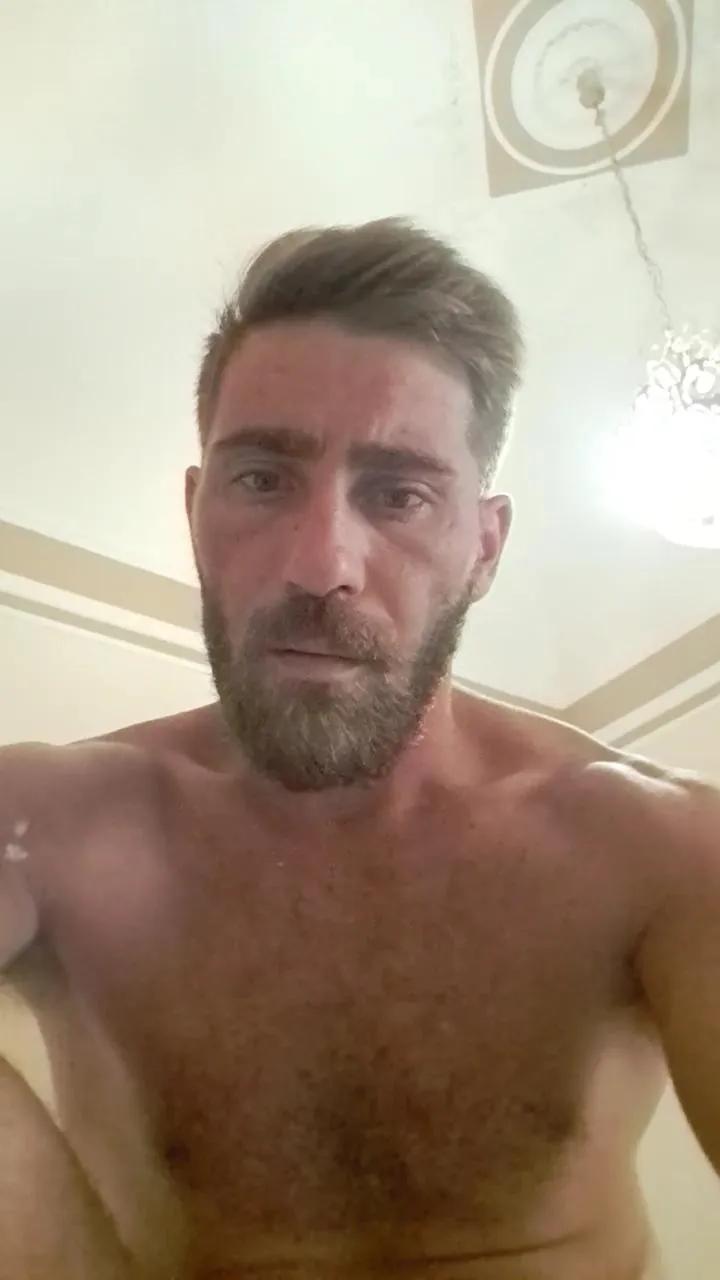 Giochicchio46 on Cam4