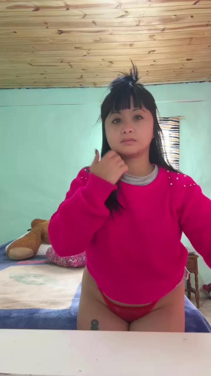 Goddesluli on Cam4 