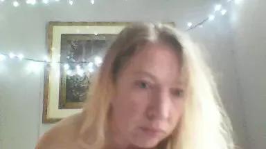 Good_Intentions on Cam4 