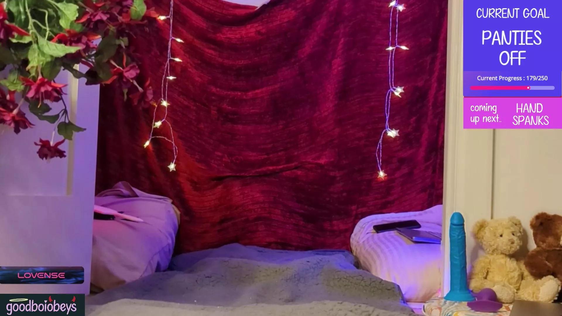 gudboiobeys on Cam4 