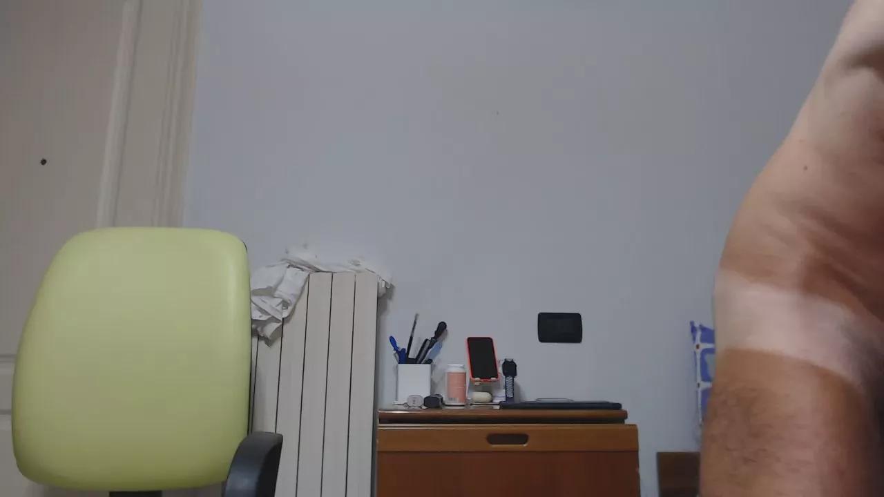 hairycerberus on Cam4 