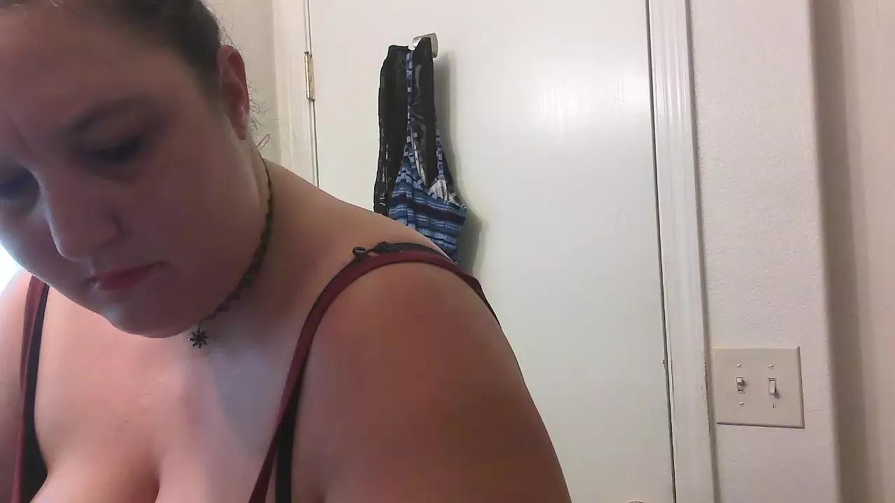 highnessTaZ420 on Cam4 