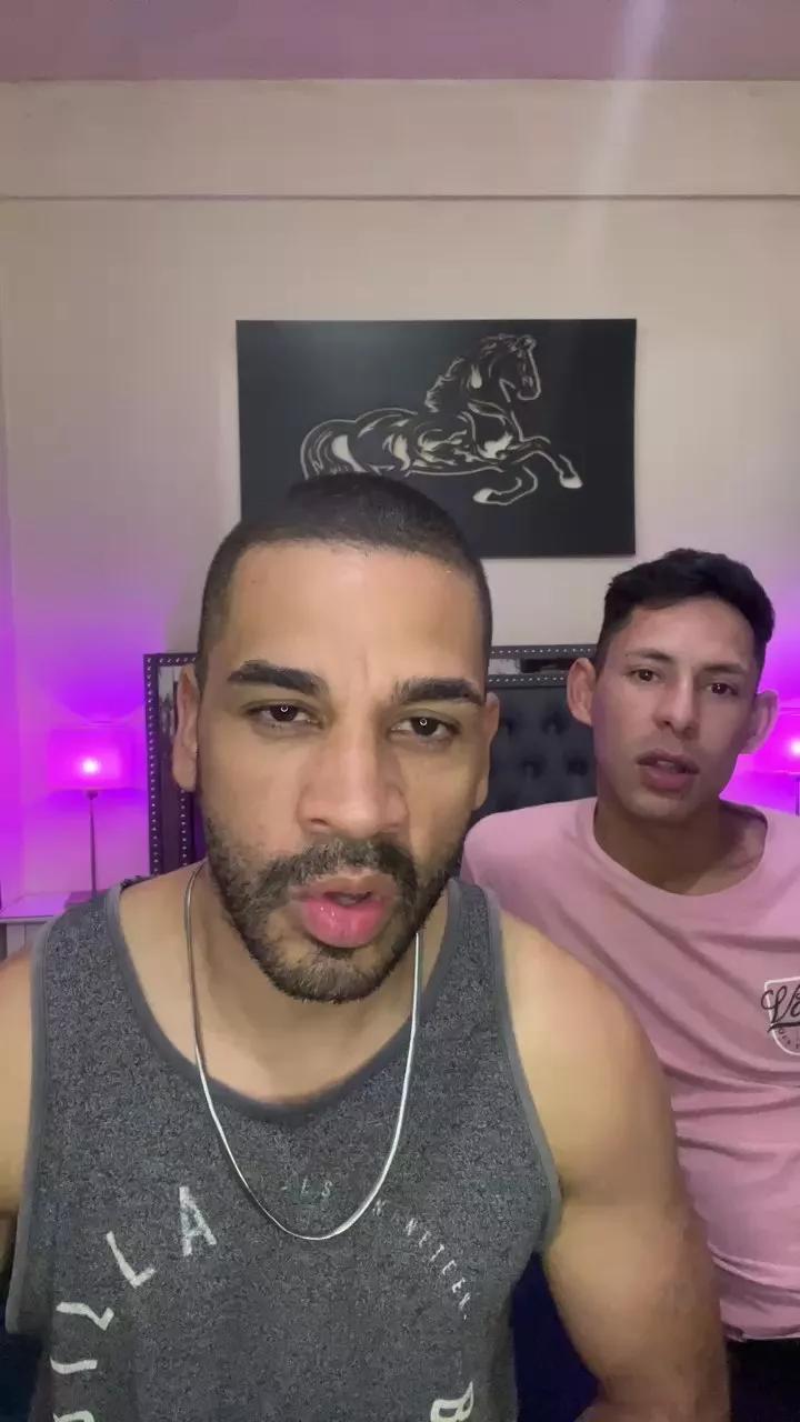 Hotttmateo on Cam4 