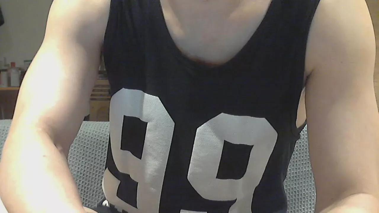 howhow22 on Cam4 