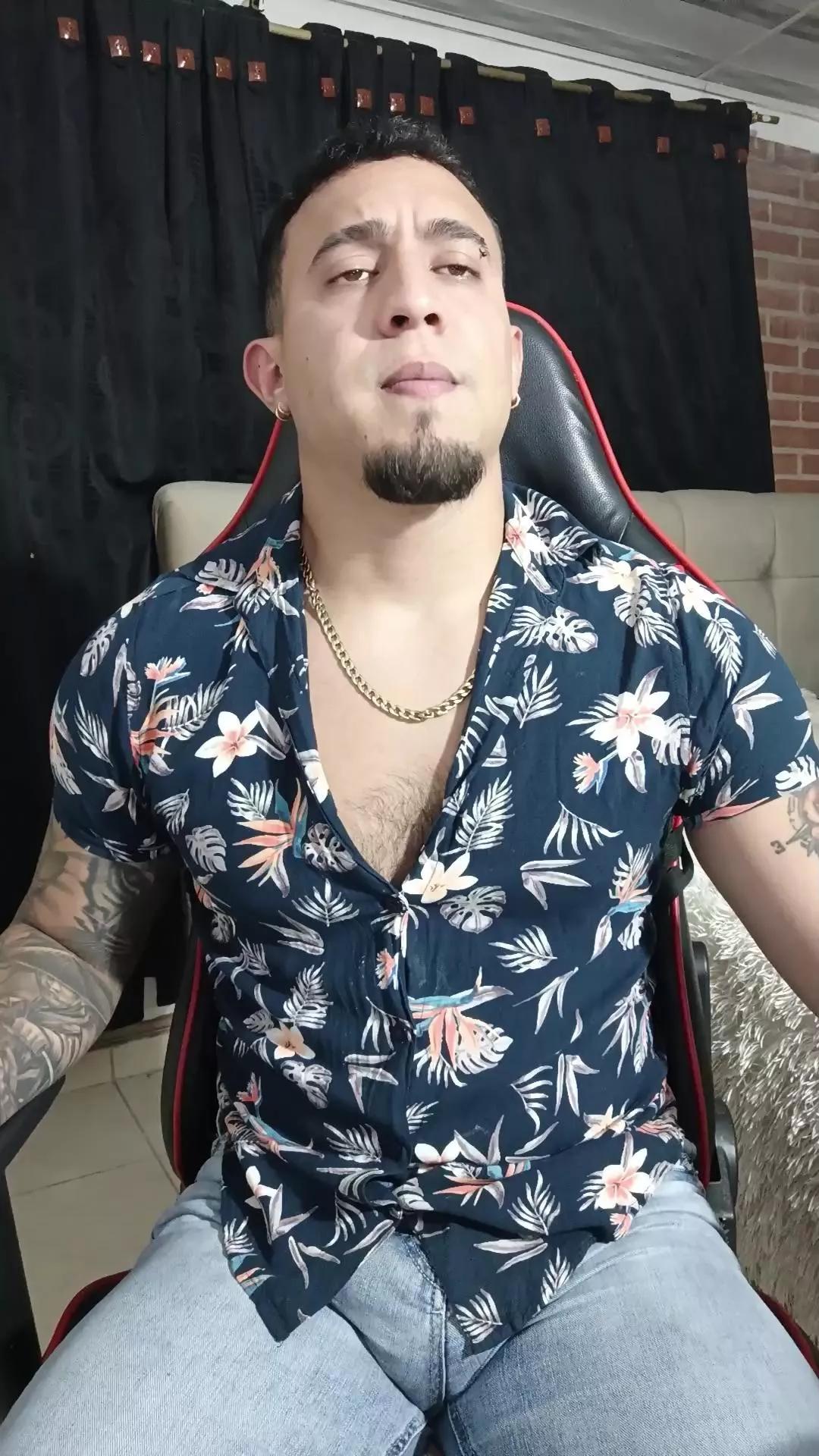 Im_massimo777 on Cam4 