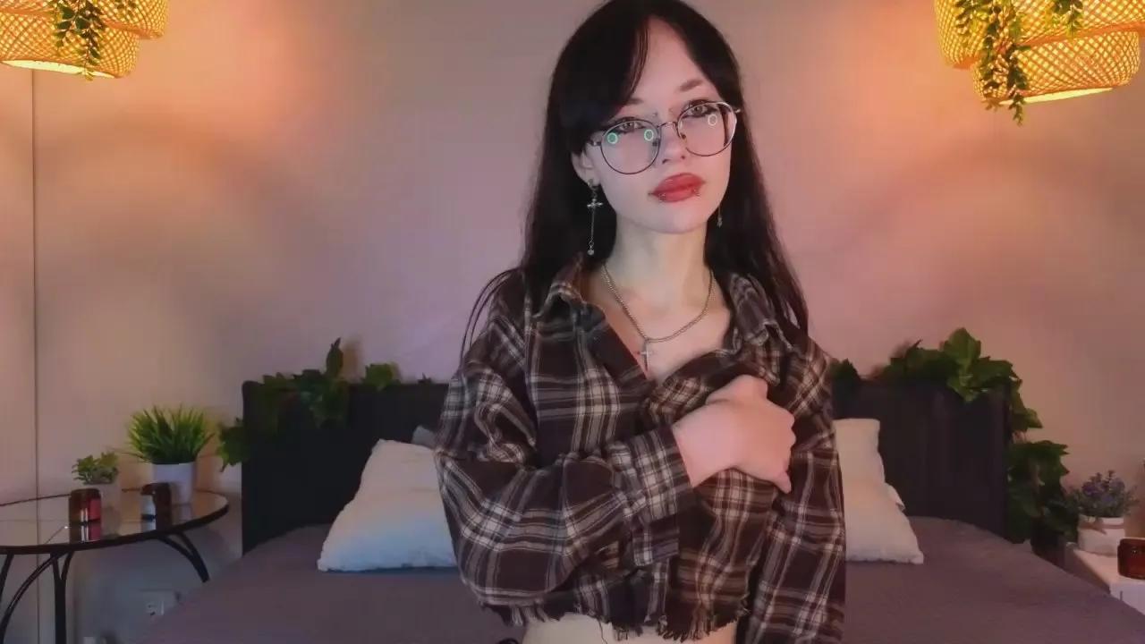 IrisChick on Cam4 