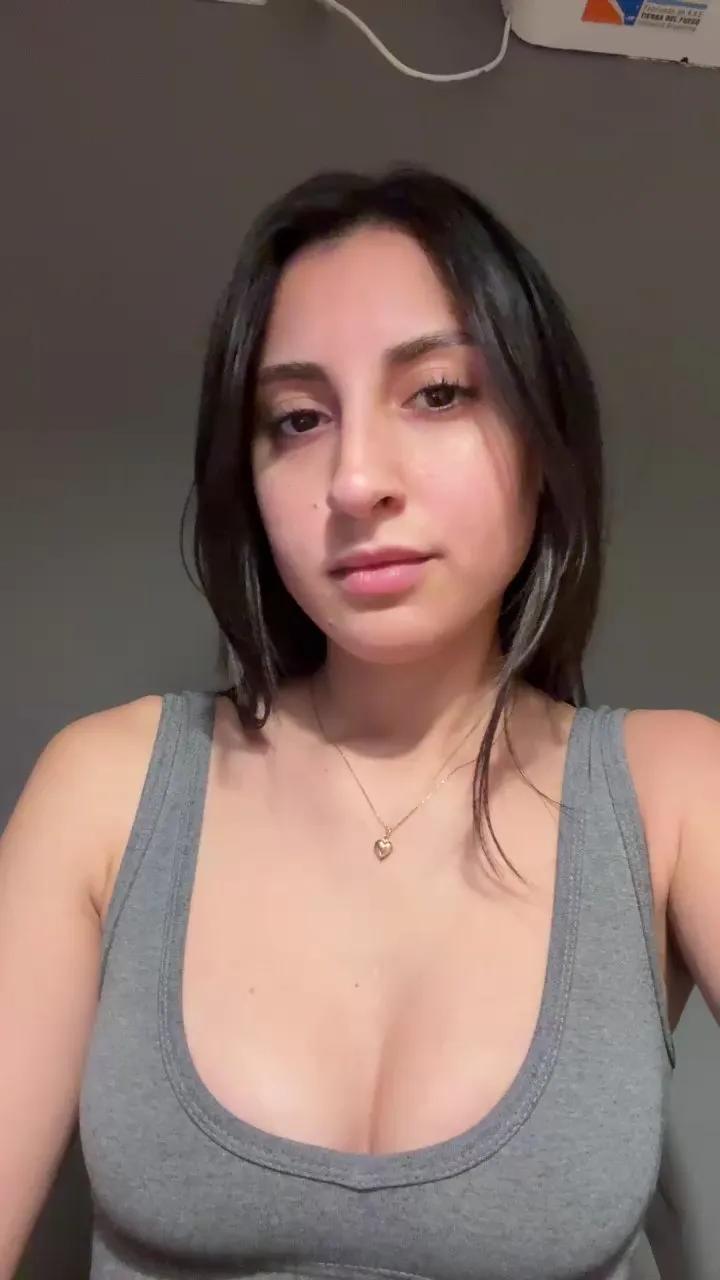 itsmiasofia on Cam4