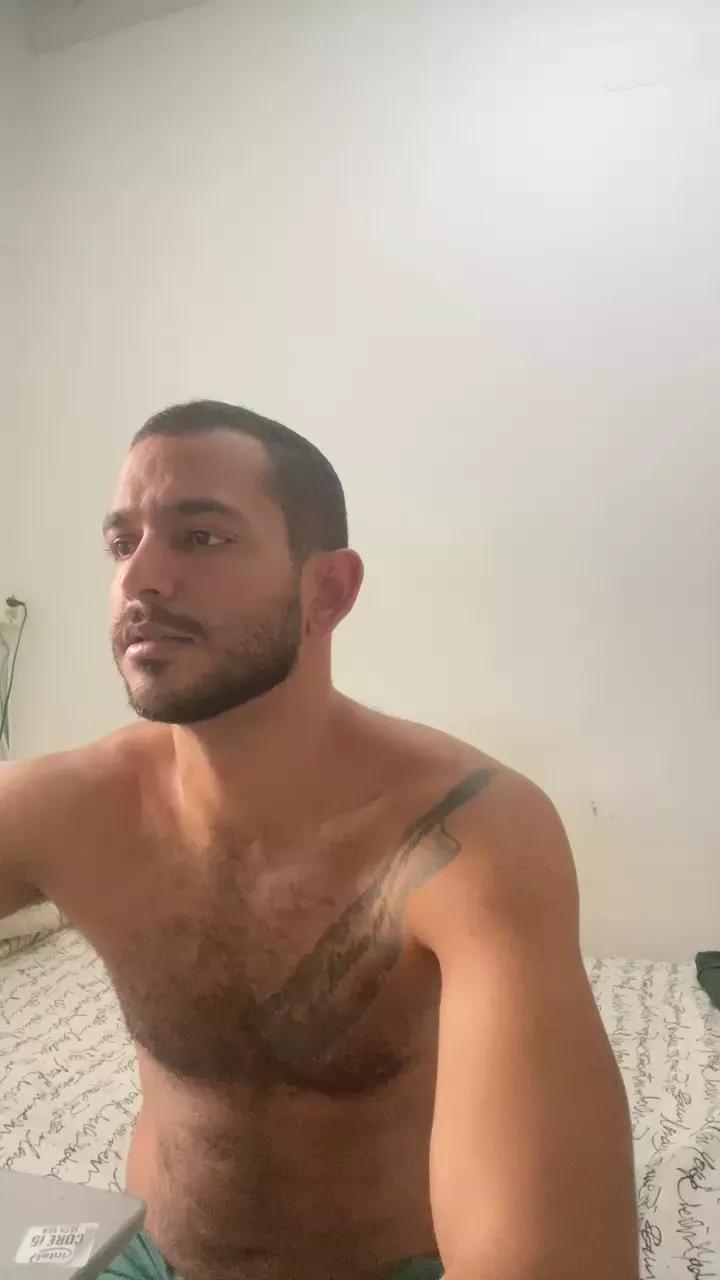 ivanjuniior_ on Cam4 