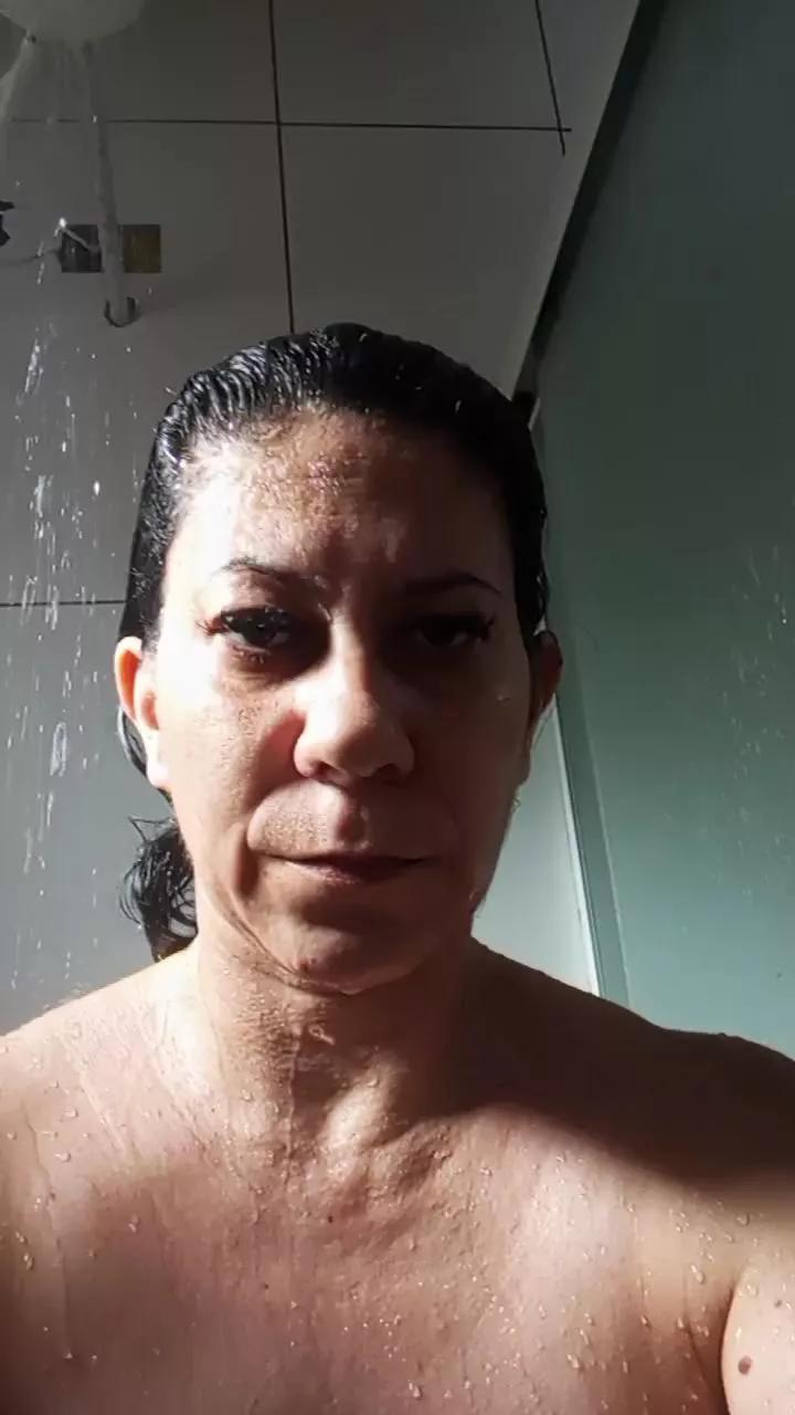 izabeleloo on Cam4 