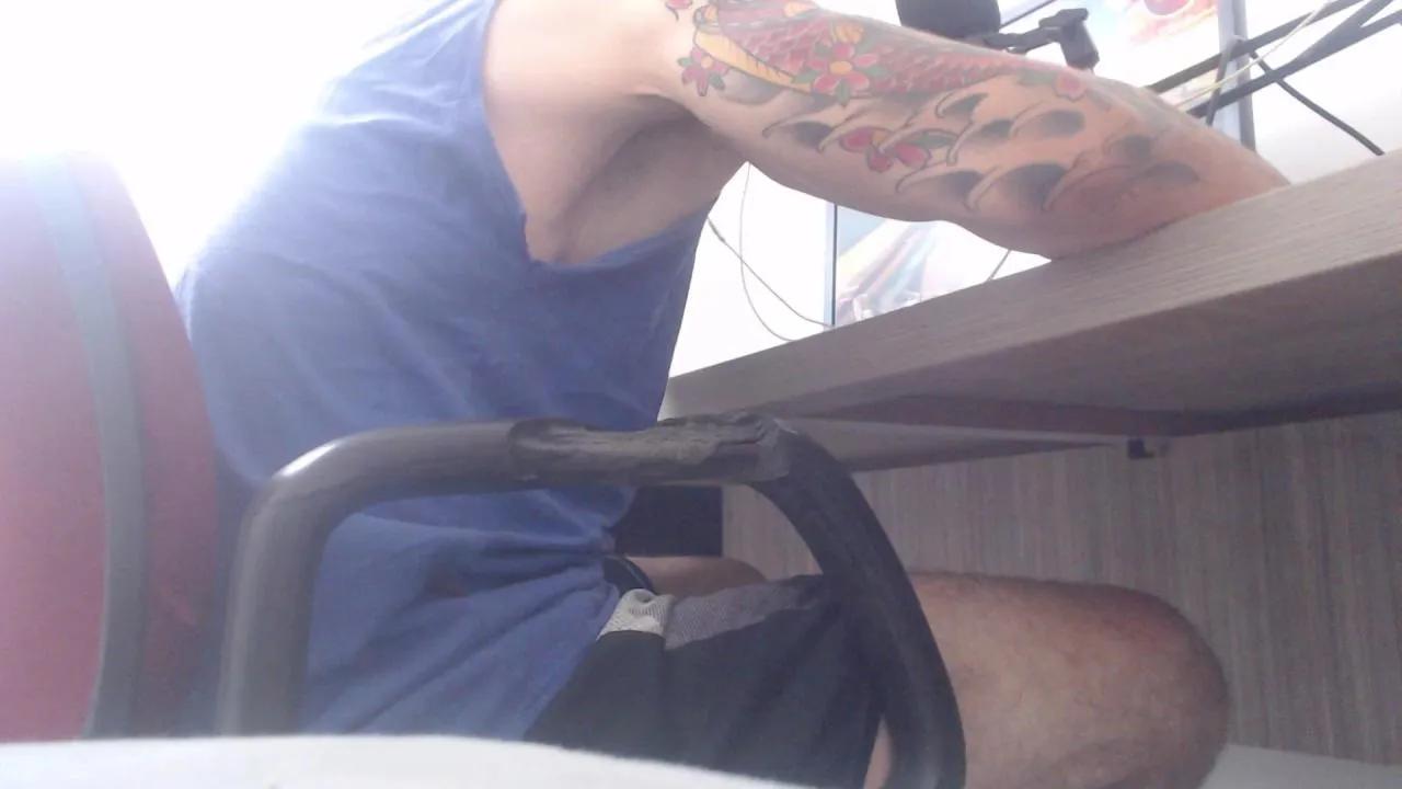 Offline Jac8k on Cam4